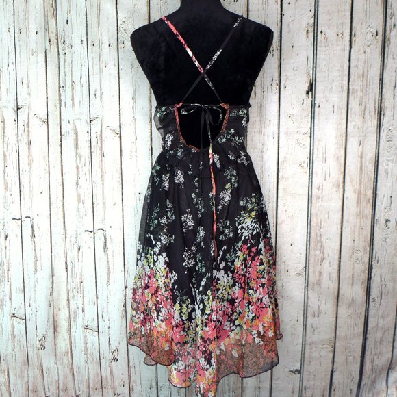 🚫SOLD🚫 Modcloth Winsome Wildflowers floral dress - Picture 2 of 5